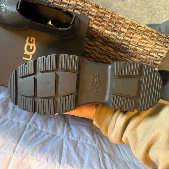 New Men’s UGG Boots - Picture 3 of 10